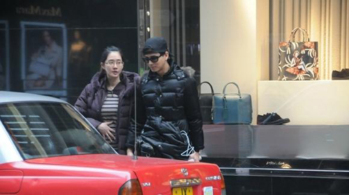 38岁陈晓东即将升级为人父 已陪娇妻入院待产
